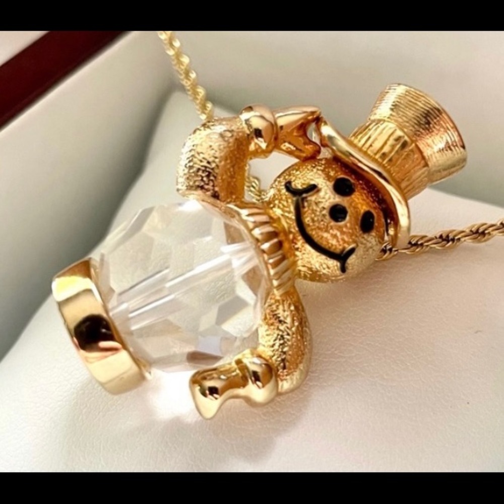 Swan Signed Swarovski Crystal Snowman Pendant Necklace